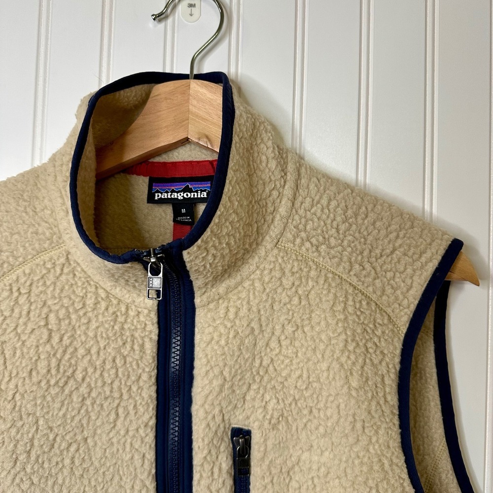 Patagonia Men's Synchilla Fleece Vest Oatmeal Beige Full Zip Pockets Size M‎ - Picture 2 of 12
